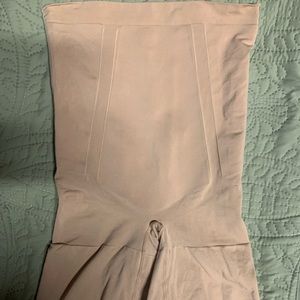 SPANX shapewear